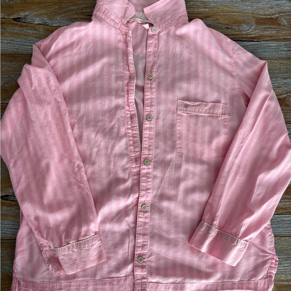 Vintage Victoria Secret Women’s Long Sleeve Striped Pajama Top Size Small